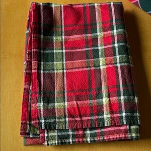 St. Nicholas Square Festive Red and Green Plaid Tablecloth 50 x 65 Oblong